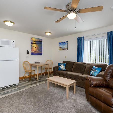 Ocean Suites Motel 브루킹스 외부 사진